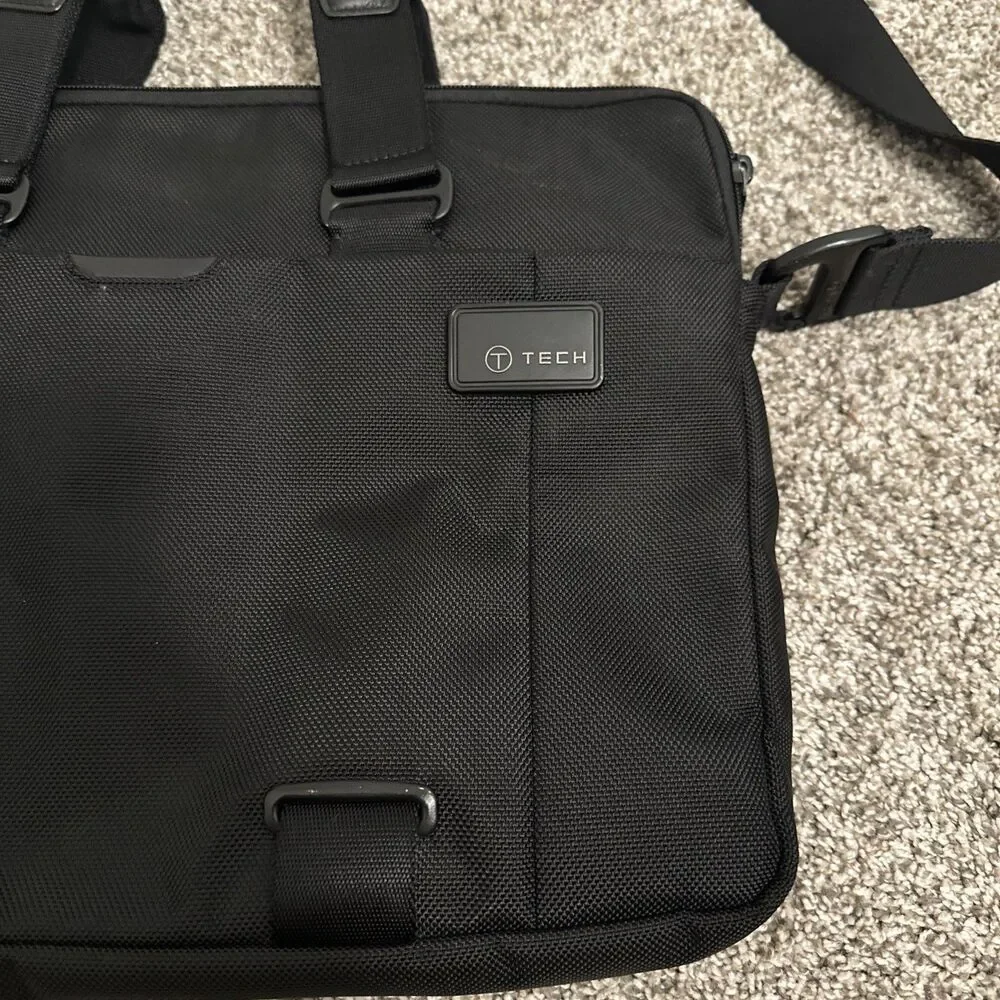 Tumi T-Tech Expandable Black Crossbody Briefcase Bag 58614D